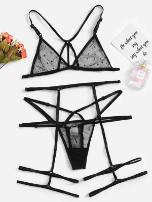 ensemble de lingerie avec imprimé de pois plus harnais et jarretière