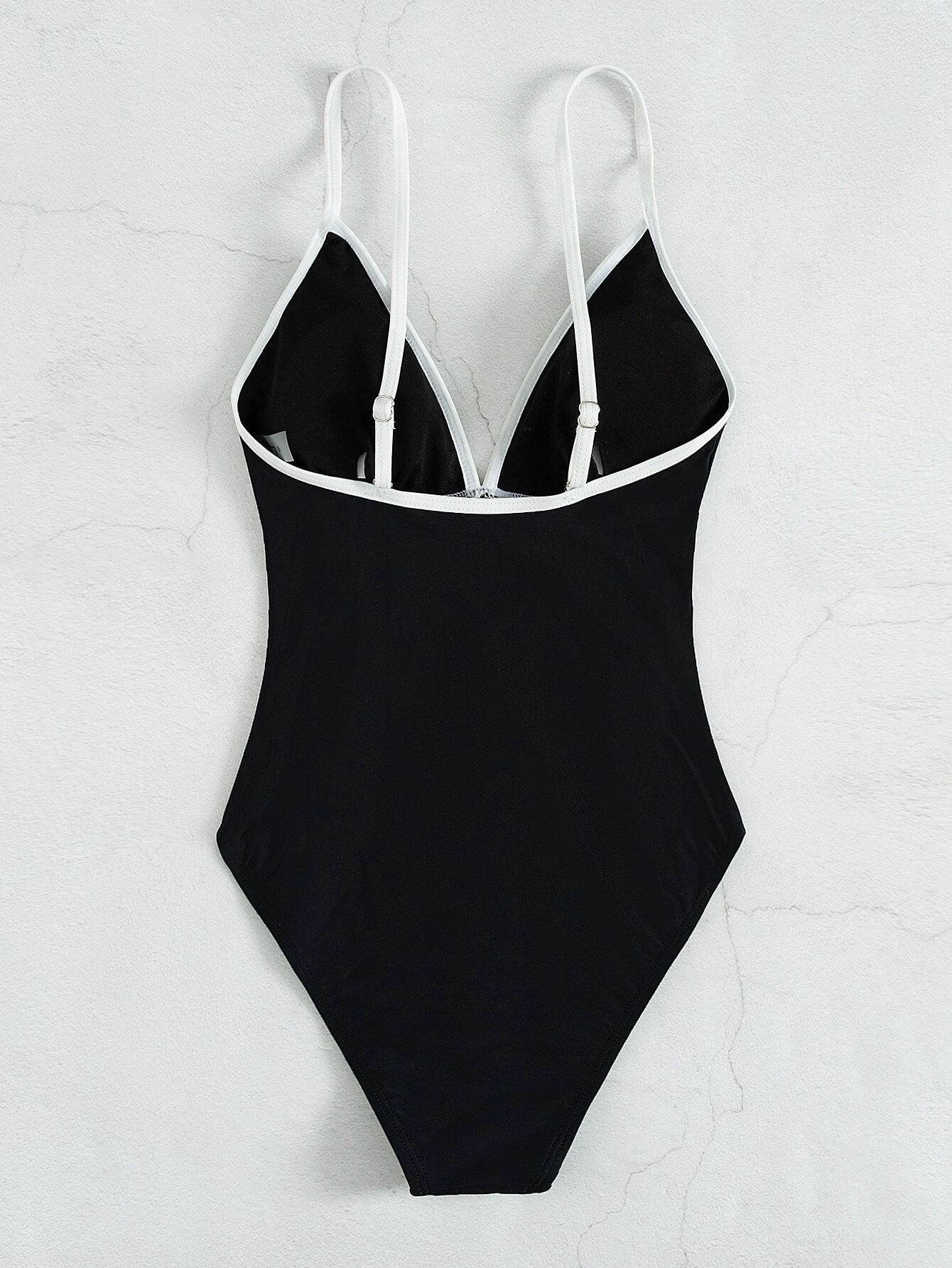 maillot de bain une pièce à liseré contrastant – Image 3