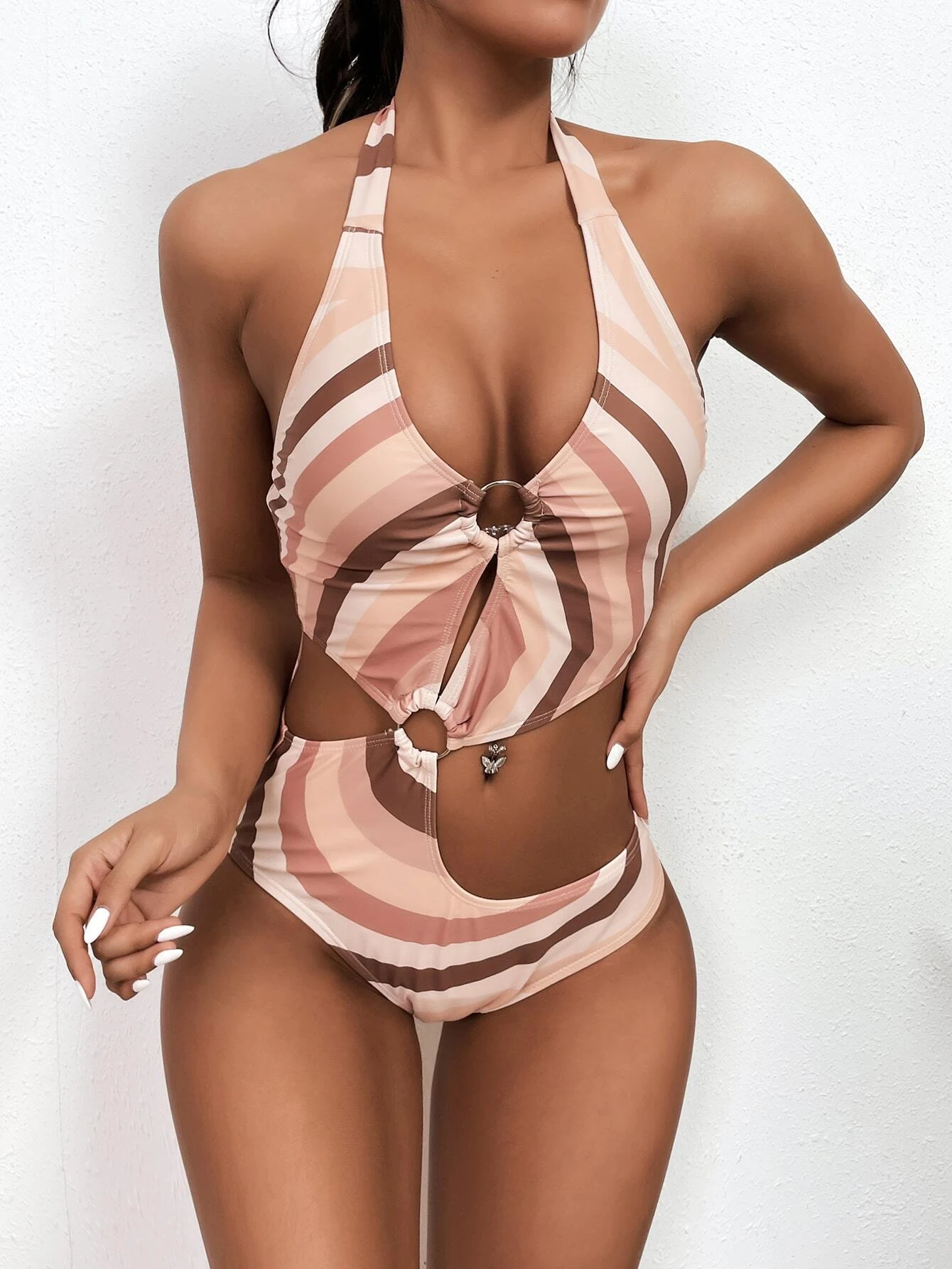 maillot de bain une pièce à rayures
