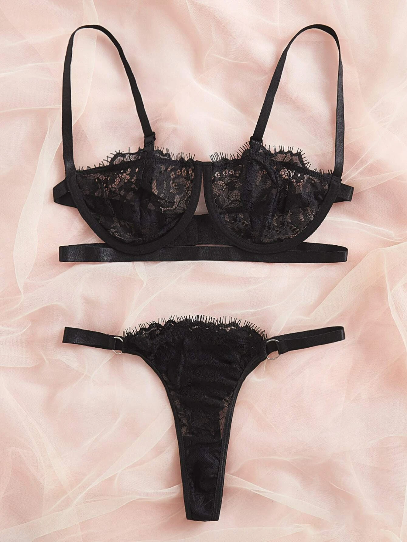 ensemble de lingerie en dentelle – Image 5