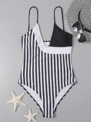 maillot de bain une pièce avec rayures