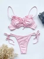 bikini à armature avec nœud et plis