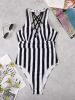 maillot de bain une pièce avec rayures
