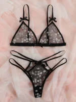 ensemble de lingerie fleuri transparent