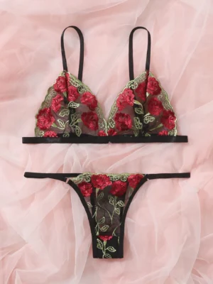 ensemble de lingerie brodé fleur en tulle