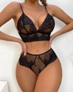 Ensemble de lingerie en dentelle