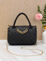 Sac à main noir matelassé avec chaîne, sac à bandoulière Boston pour femme