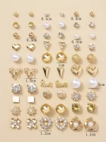 30 paires Clous d'oreilles à strass et fausses perles