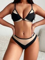 Swim Ensemble De Bikini Pour Femme Avec Soutien-gorge Sans Bretelles À nœud À L'arrière Et Bas De Bikini À Blocs De Couleur